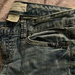 Maurices Denim Blue Cropped Jeans